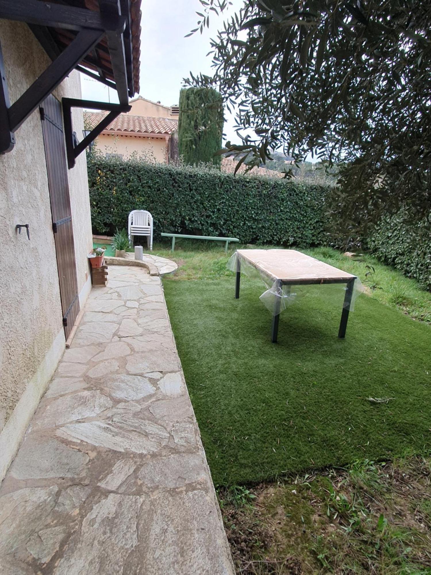 Appartement T2 Bas De Villa Avec Jardinet Au Calme Proche Mer La Seyne-sur-Mer Exterior foto
